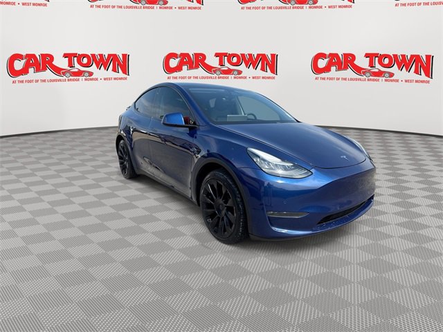Used 2020 Tesla Model Y Long Range image 2