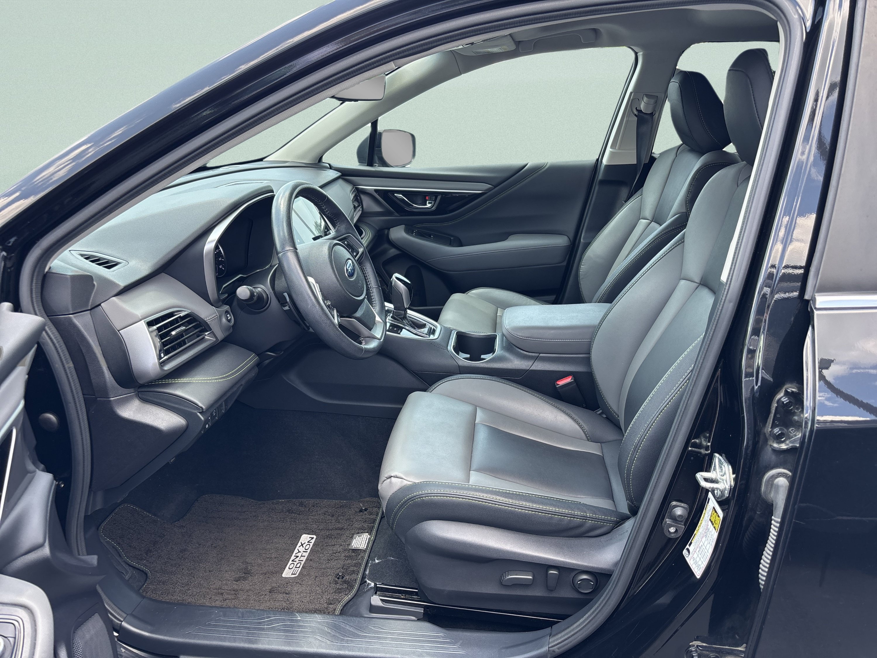 Used 2021 Subaru Outback Onyx Edition XT AWD/4WD image 11