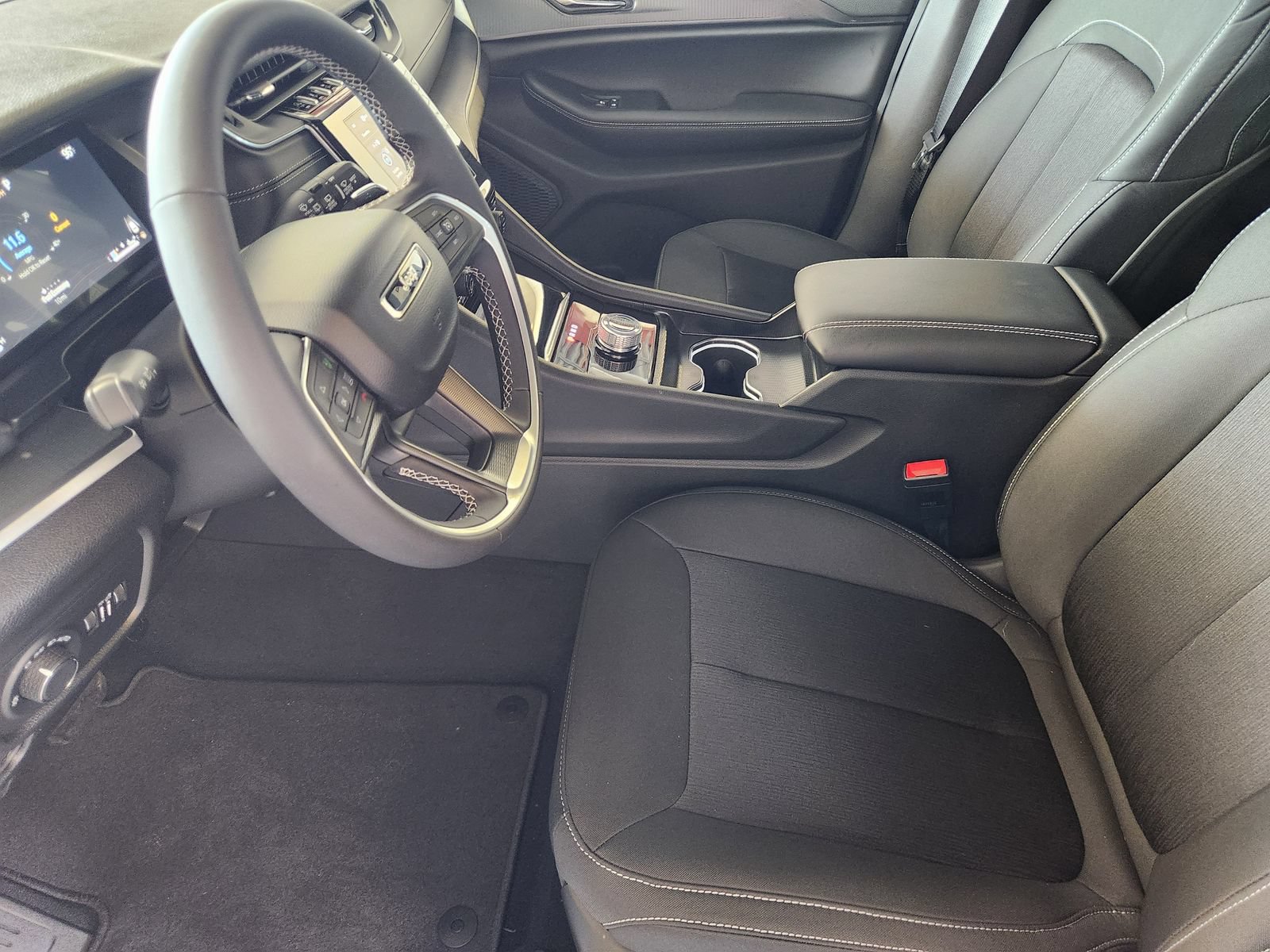New 2026 Jeep Grand Cherokee Laredo RWD image 12