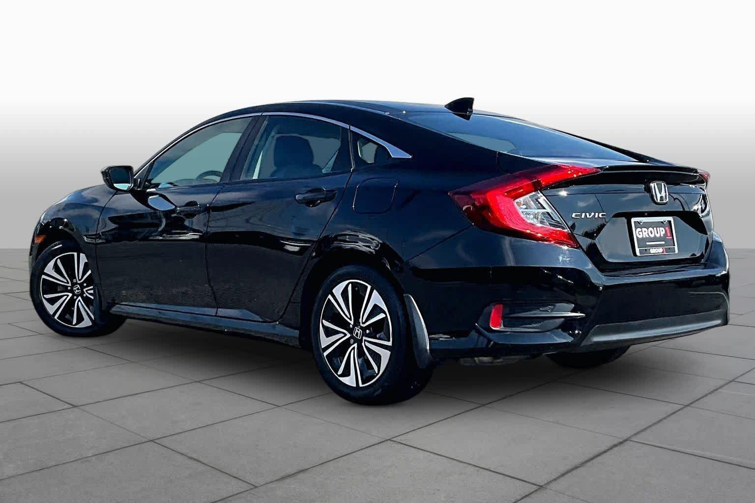 Used 2016 Honda Civic EX-L image 11