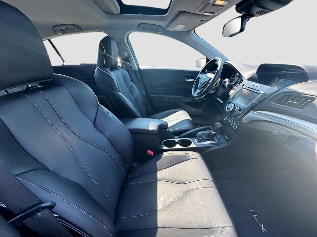 Used 2019 Acura ILX w/ Premium Package FWD image 27