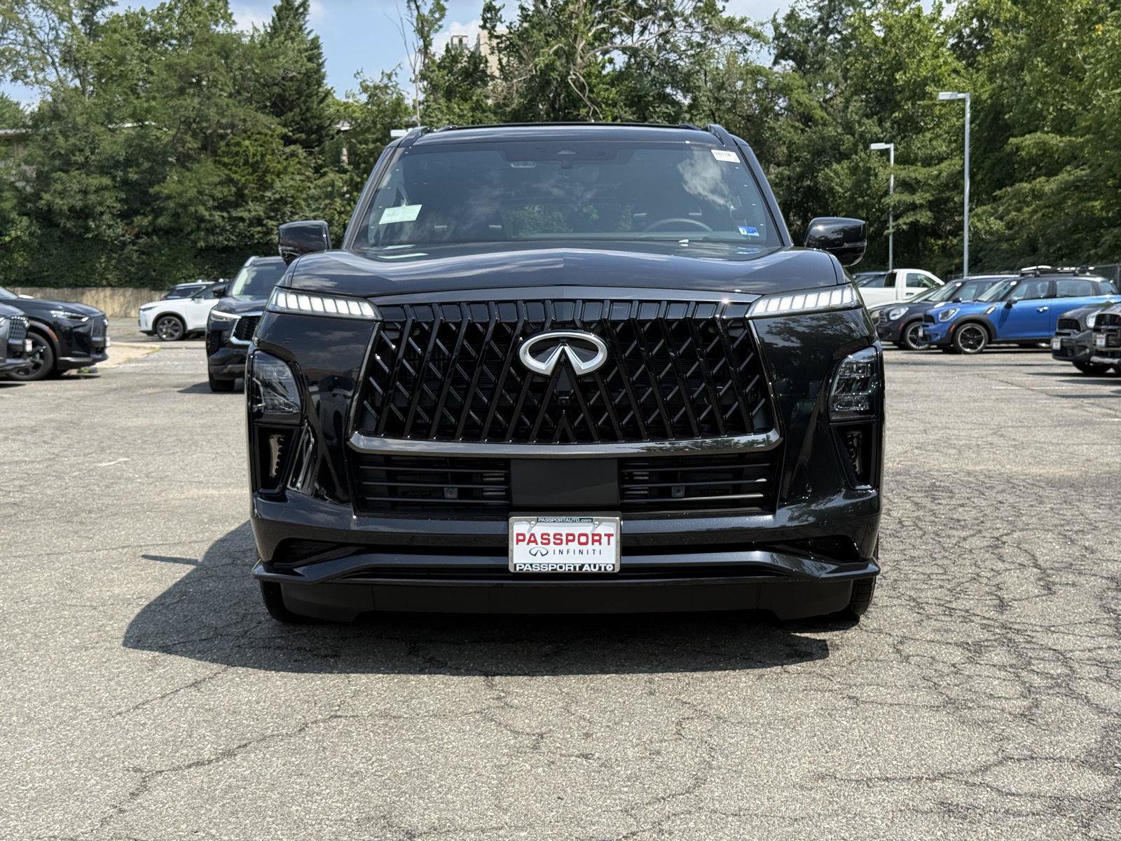 New 2027 INFINITI QX80 Sensory w/ Sport Exterior Package AWD/4WD image 2