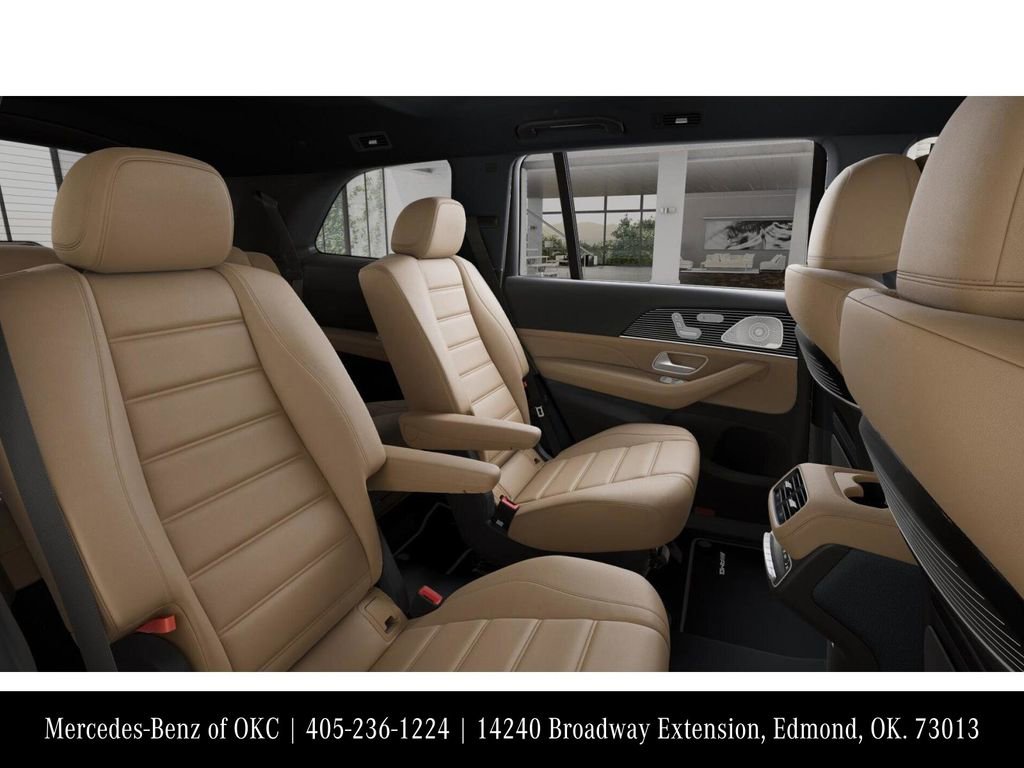New 2026 Mercedes-Benz GLS 450 4MATIC image 5