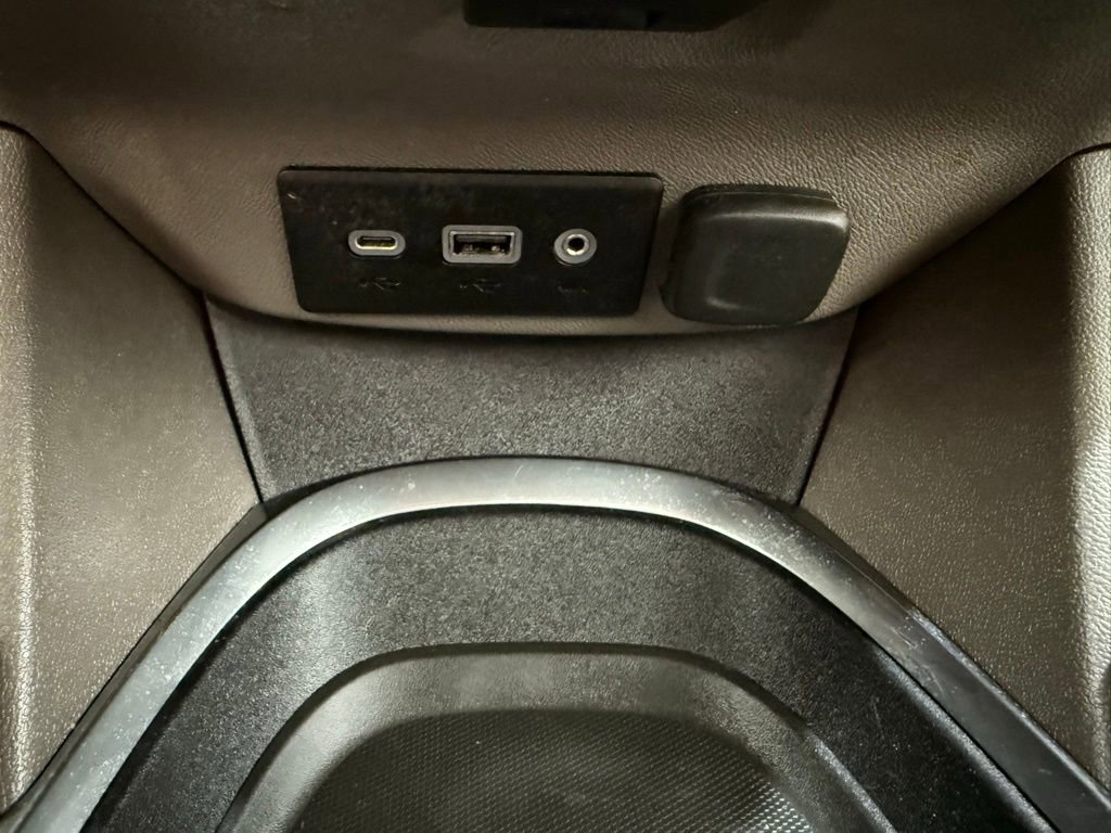 Used 2020 Chevrolet Malibu LT w/ Fleet LT Safety Plus Package image 35