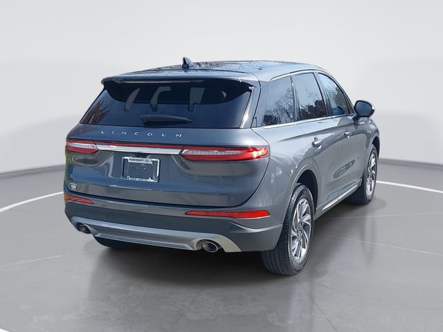 Used 2023 Lincoln Corsair AWD w/ Equipment Group 101A image 3