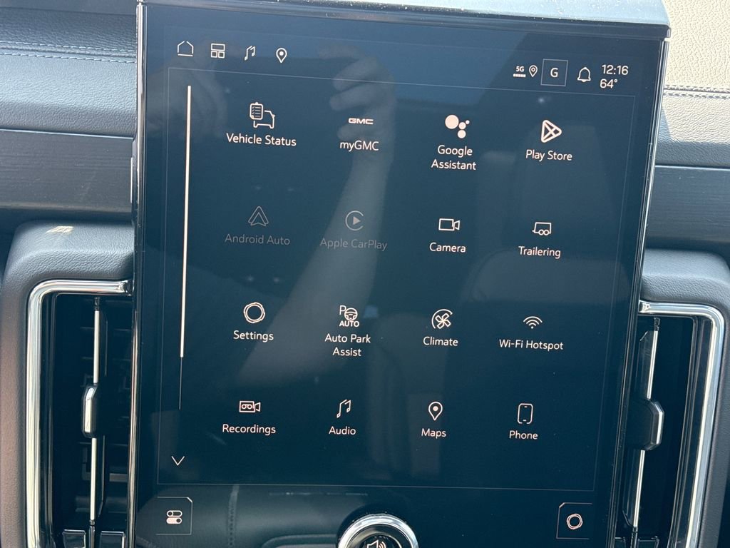 New 2026 GMC Yukon XL Denali w/ Denali Reserve Package image 24