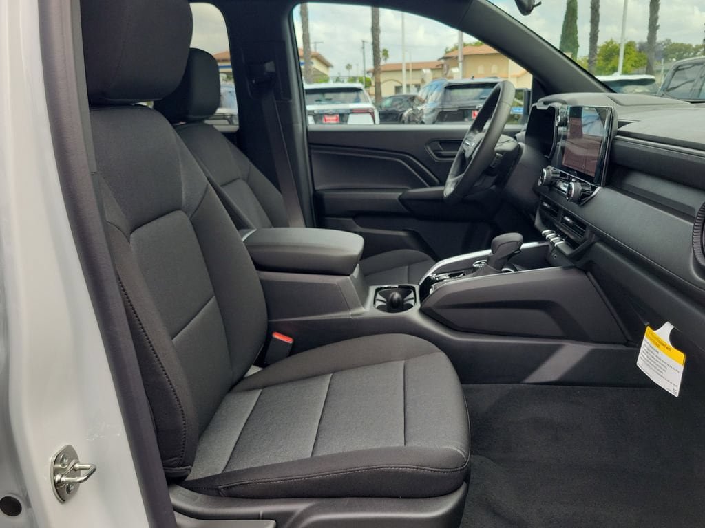 New 2026 Chevrolet Colorado Trail Boss AWD/4WD image 15