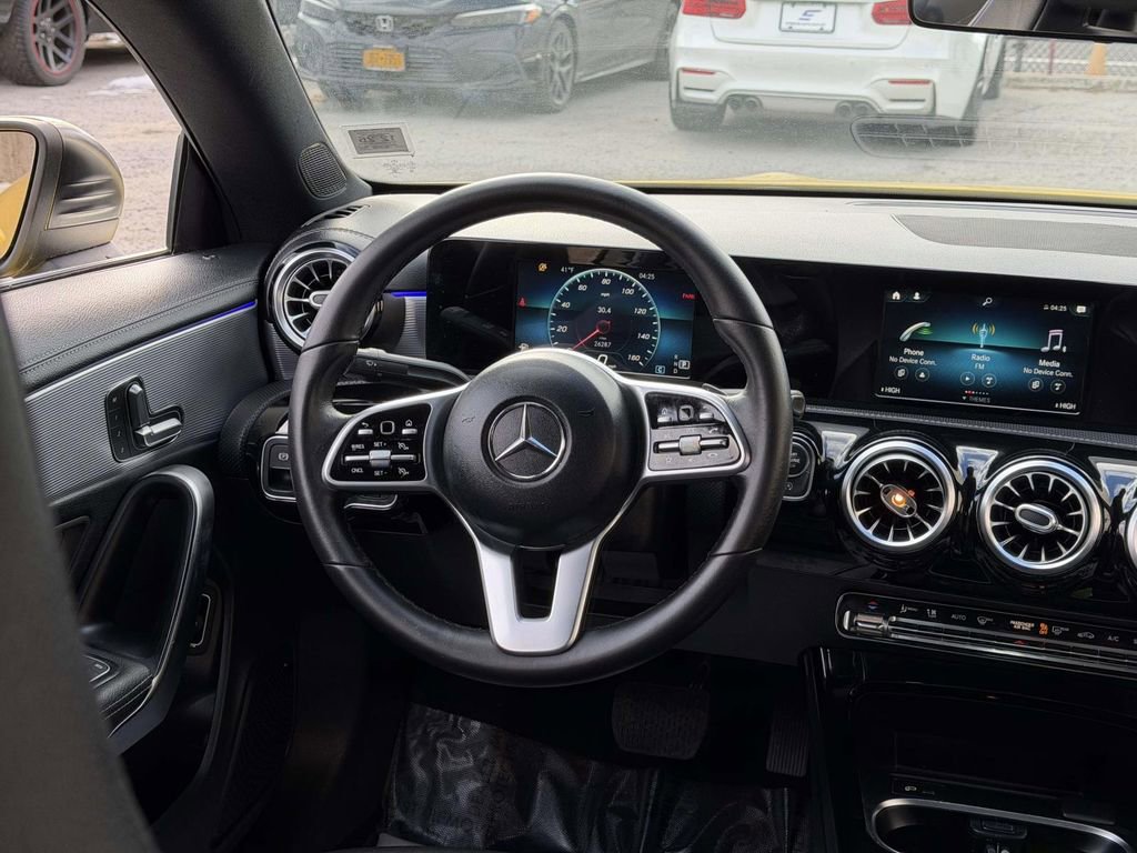 Used 2020 Mercedes-Benz CLA 250 image 22