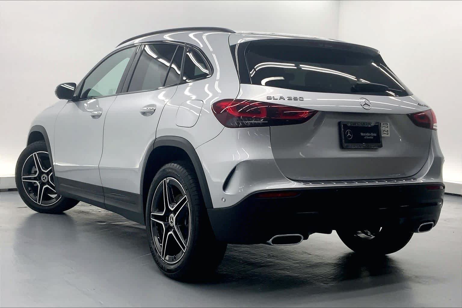 Certified 2023 Mercedes-Benz GLA 250 4MATIC image 2