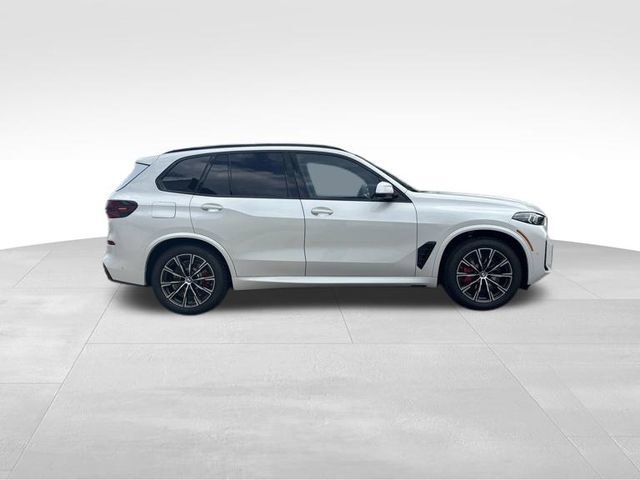 New 2026 BMW X5 xDrive50e AWD/4WD image 8