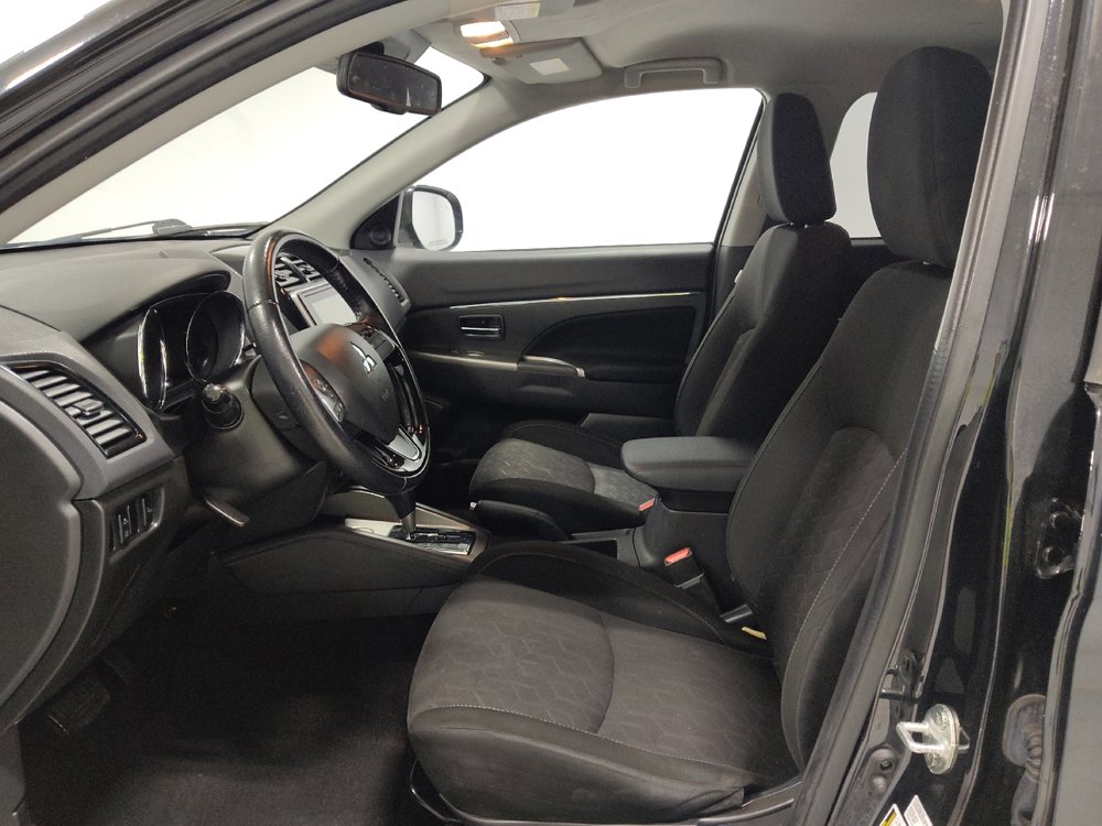 Used 2021 Mitsubishi Outlander Sport SE image 17