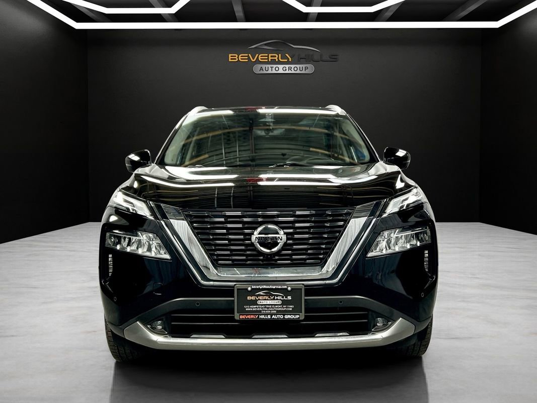 Used 2021 Nissan Rogue Platinum image 7