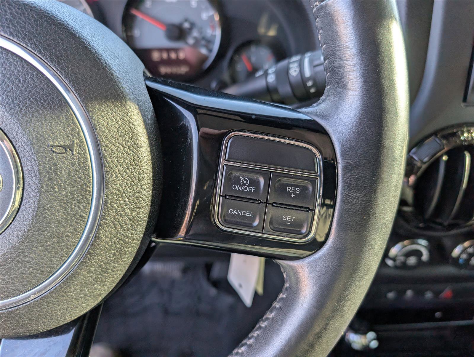 Used 2017 Jeep Wrangler Sahara image 19