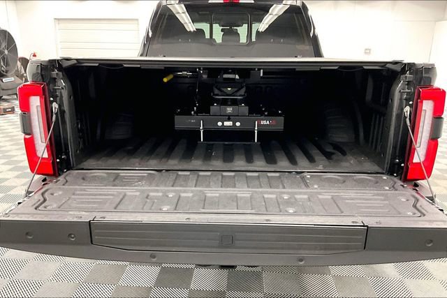 Used 2024 Ford F250 Limited w/ FX4 Off-Road Package image 31