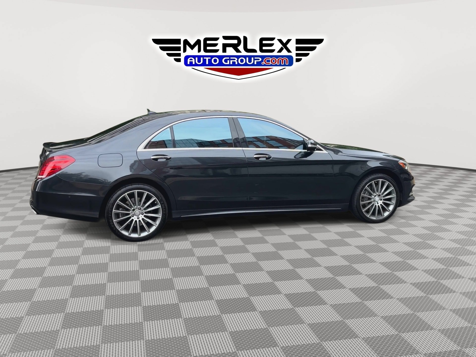 Used 2016 Mercedes-Benz S 550 Sedan image 9