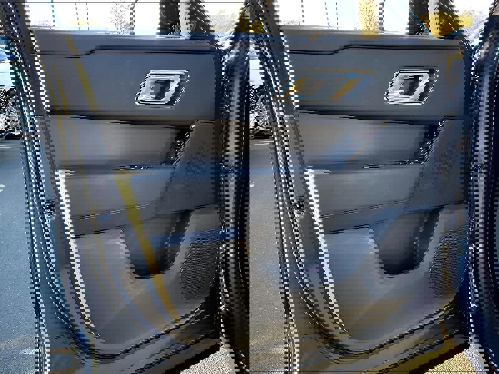 Used 2026 Land Rover Range Rover Velar S image 24