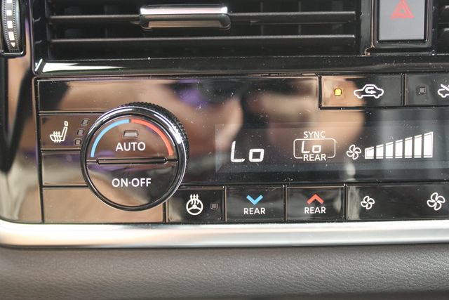 Used 2026 Nissan Rogue Platinum w/ Platinum Premium Package AWD/4WD image 20