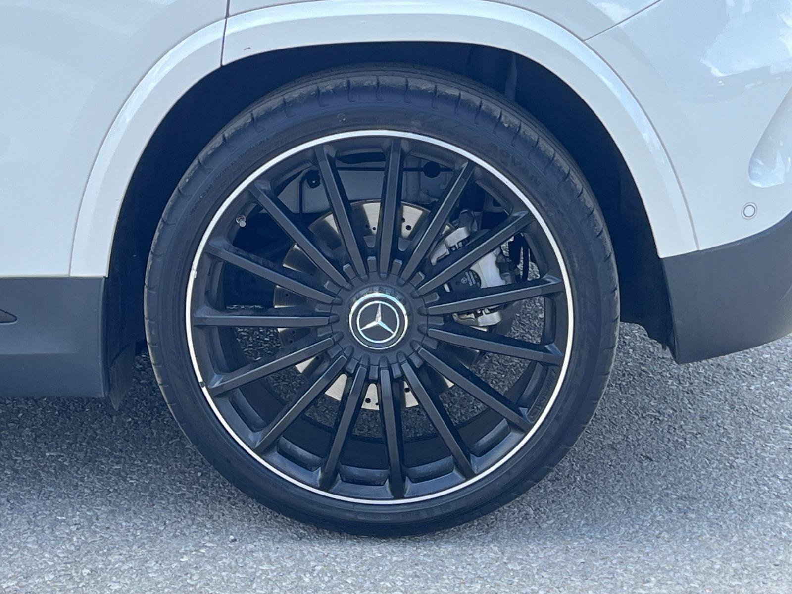Certified 2025 Mercedes-Benz GLA 35 AMG 4MATIC image 13