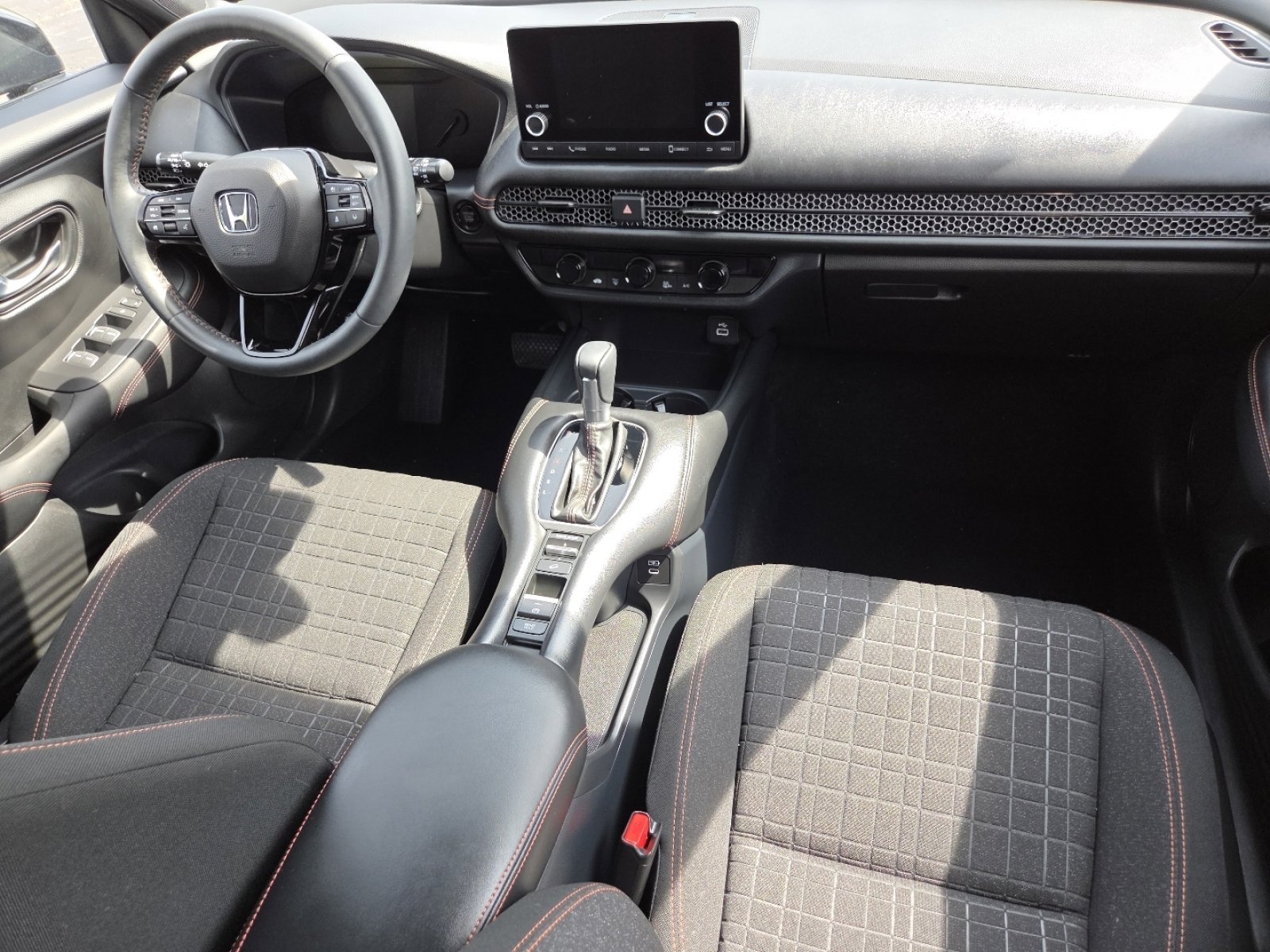 Certified 2024 Honda HR-V Sport image 25