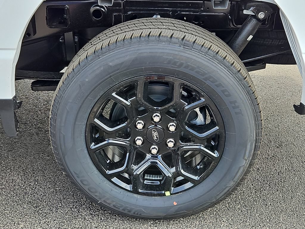 New 2026 Ford F150 XLT RWD image 17