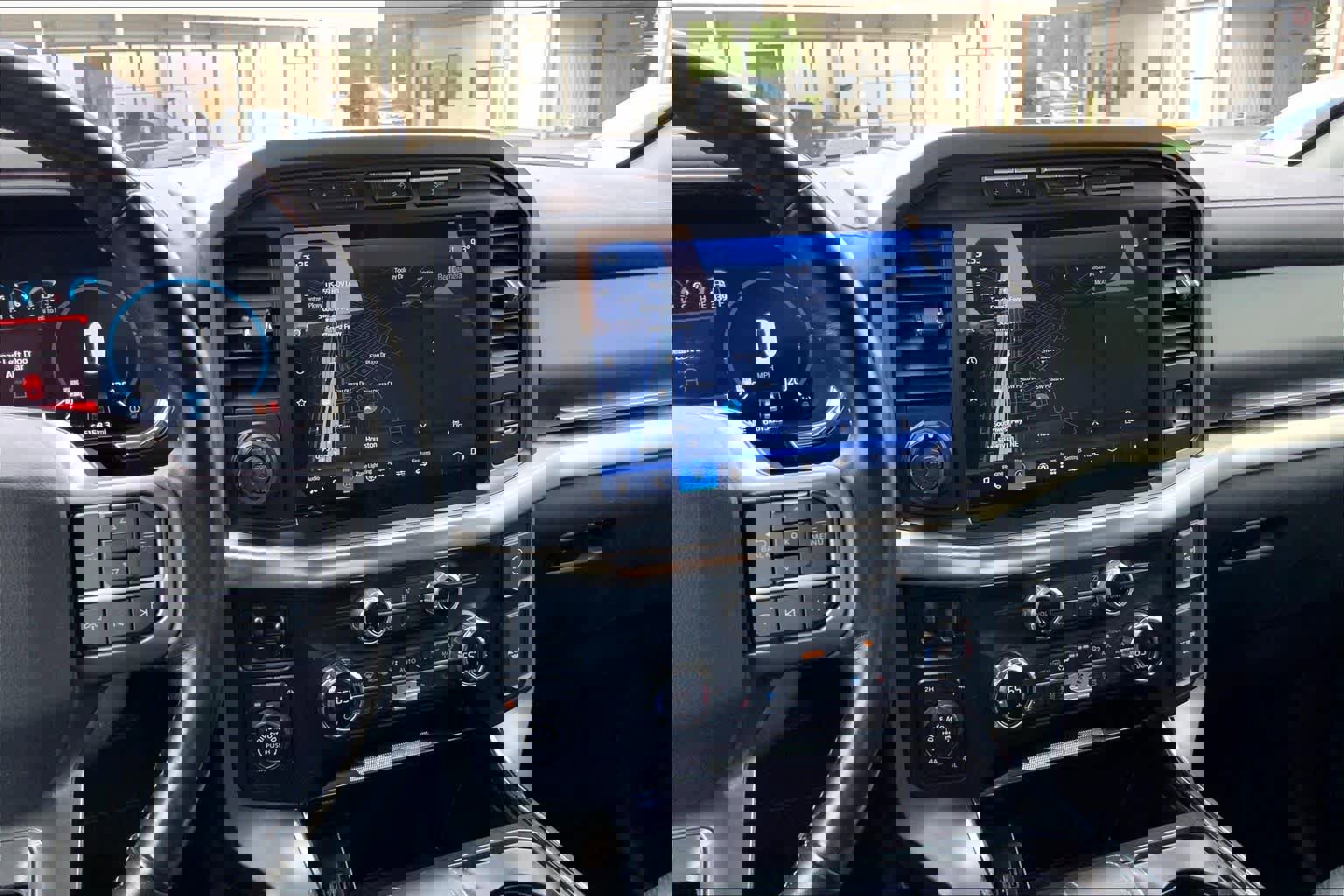 Used 2021 Ford F150 Lariat w/ Equipment Group 502A High AWD/4WD image 7