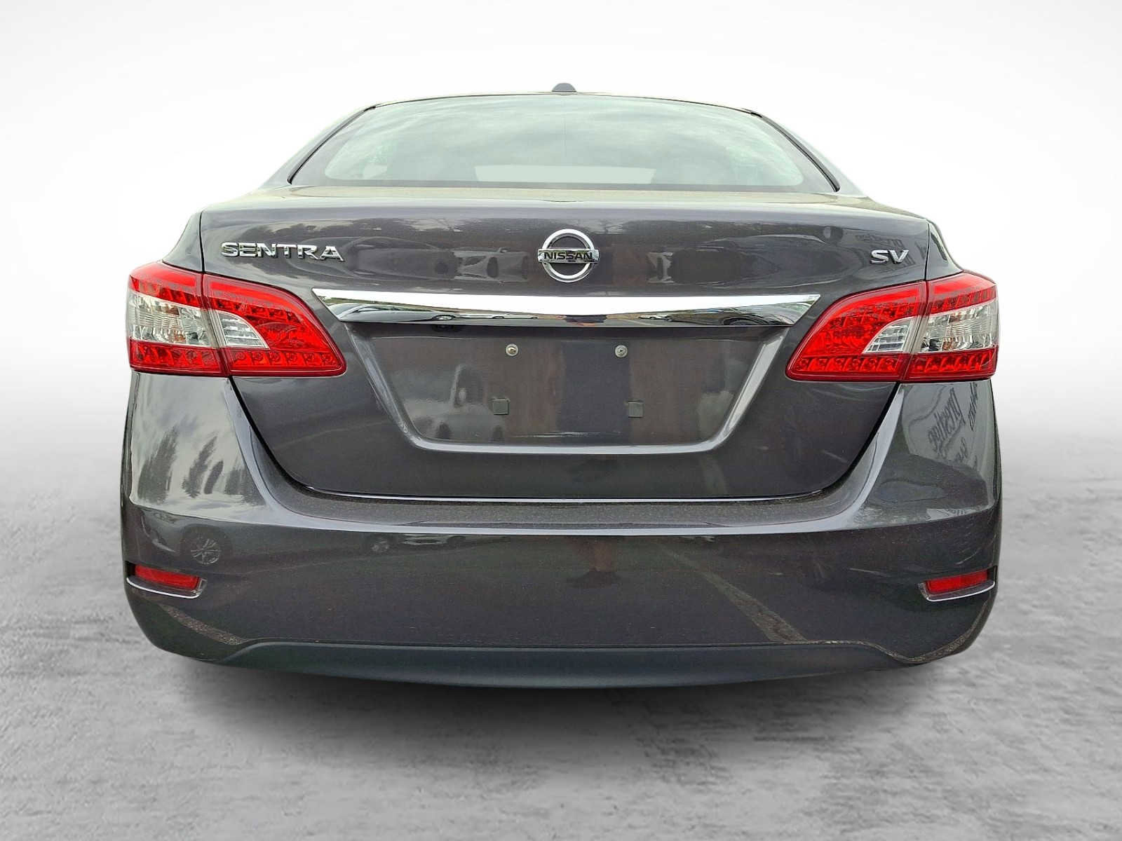 Used 2015 Nissan Sentra SV FWD image 5