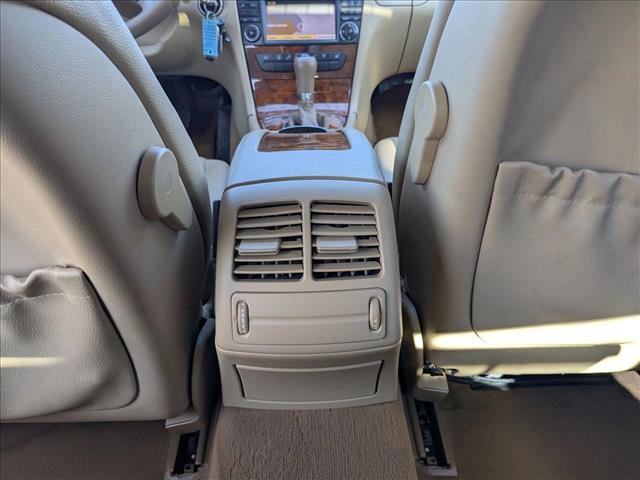 Used 2009 Mercedes-Benz E 350 Sedan image 19