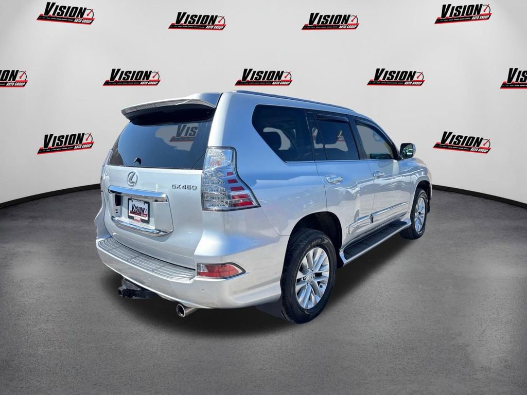 Used 2017 Lexus GX 460 Premium w/ Premium Package image 5