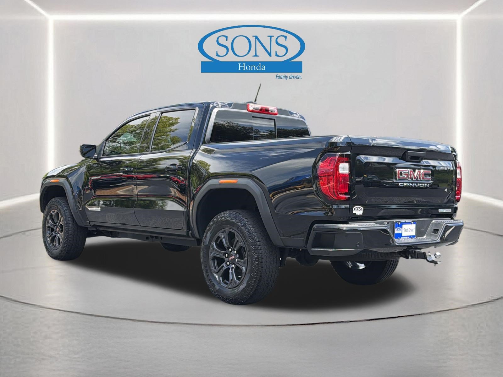 Used 2025 GMC Canyon Elevation w/ Convenience Package RWD image 22