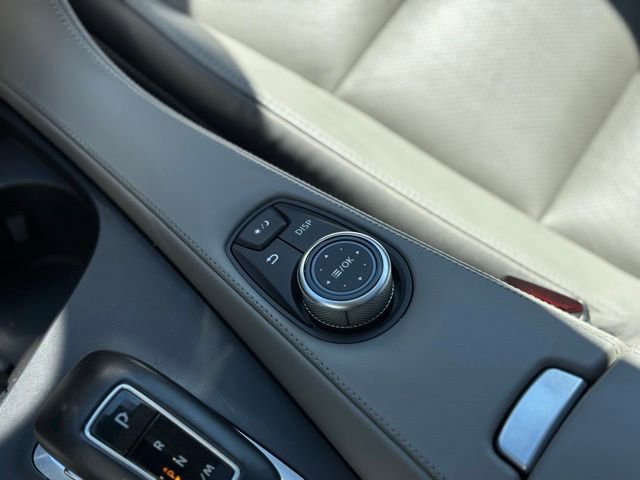 Used 2023 INFINITI QX50 Luxe image 44