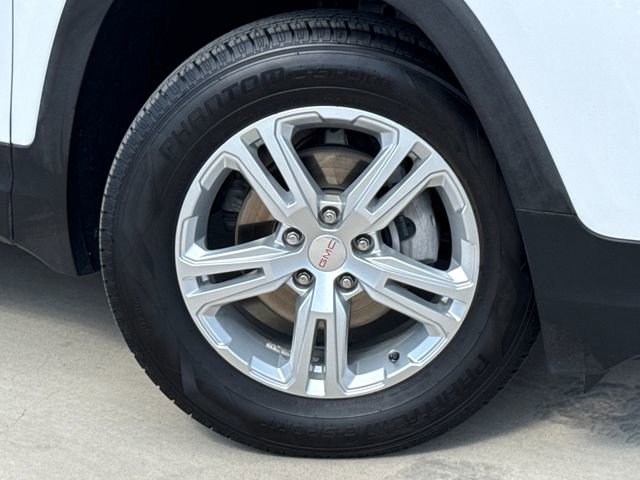 Used 2020 GMC Terrain SLE w/ Driver Convenience Package AWD/4WD image 2