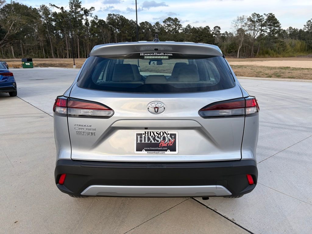 New 2026 Toyota Corolla Cross L image 6