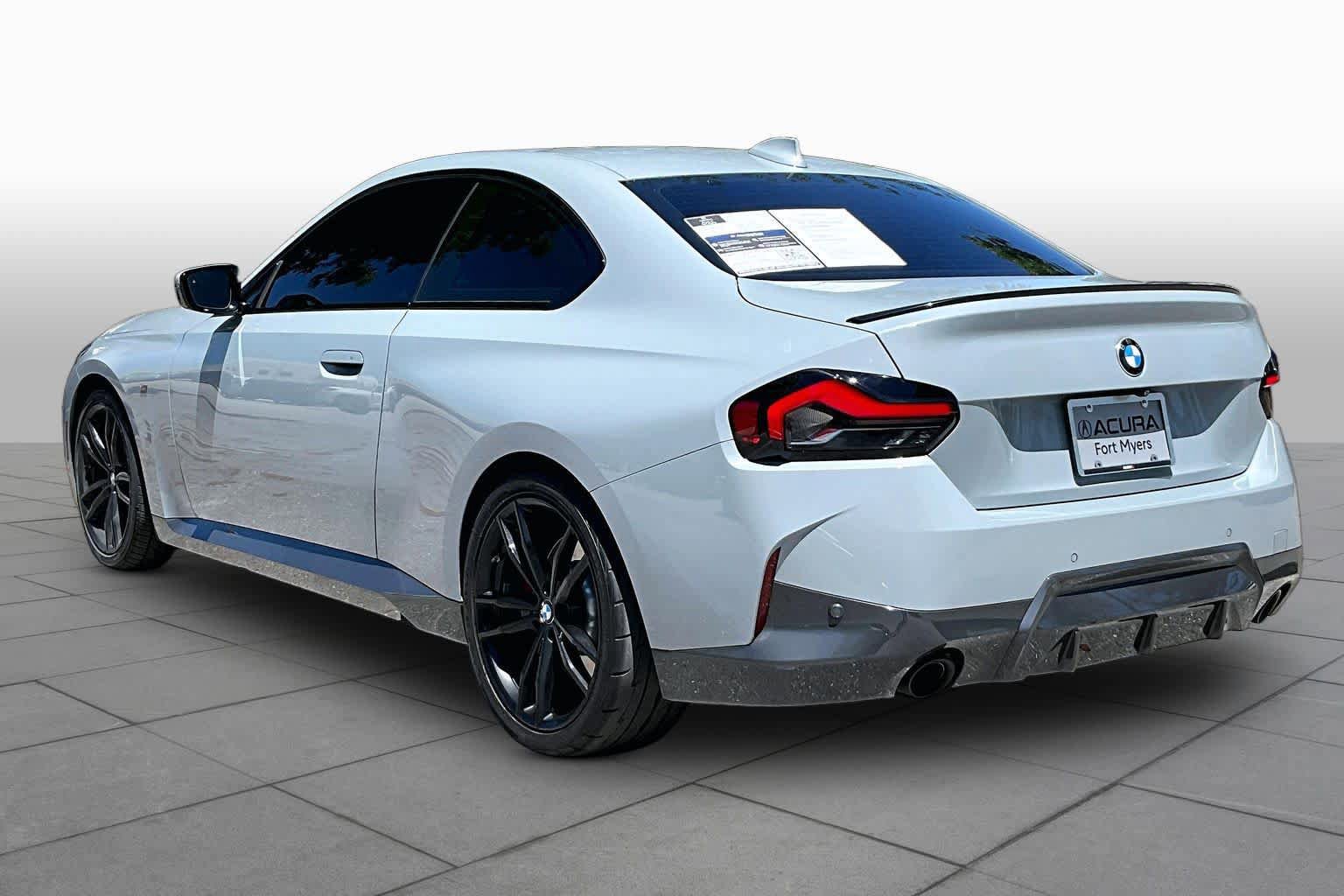 Used 2022 BMW 230i Coupe w/ Premium Package RWD image 11