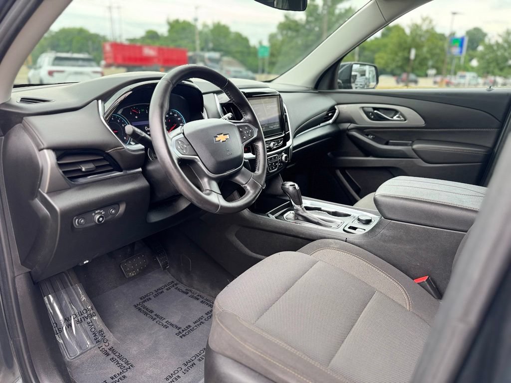 Used 2020 Chevrolet Traverse LT AWD/4WD image 15