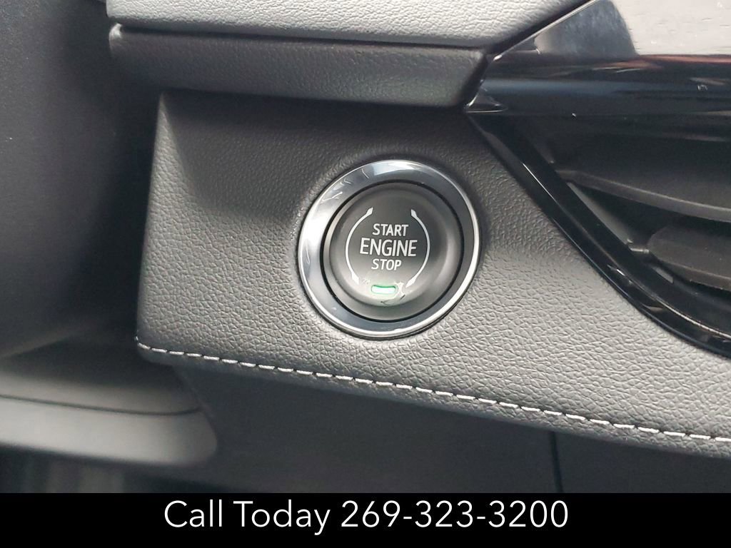 New 2026 Buick Enclave Avenir image 17