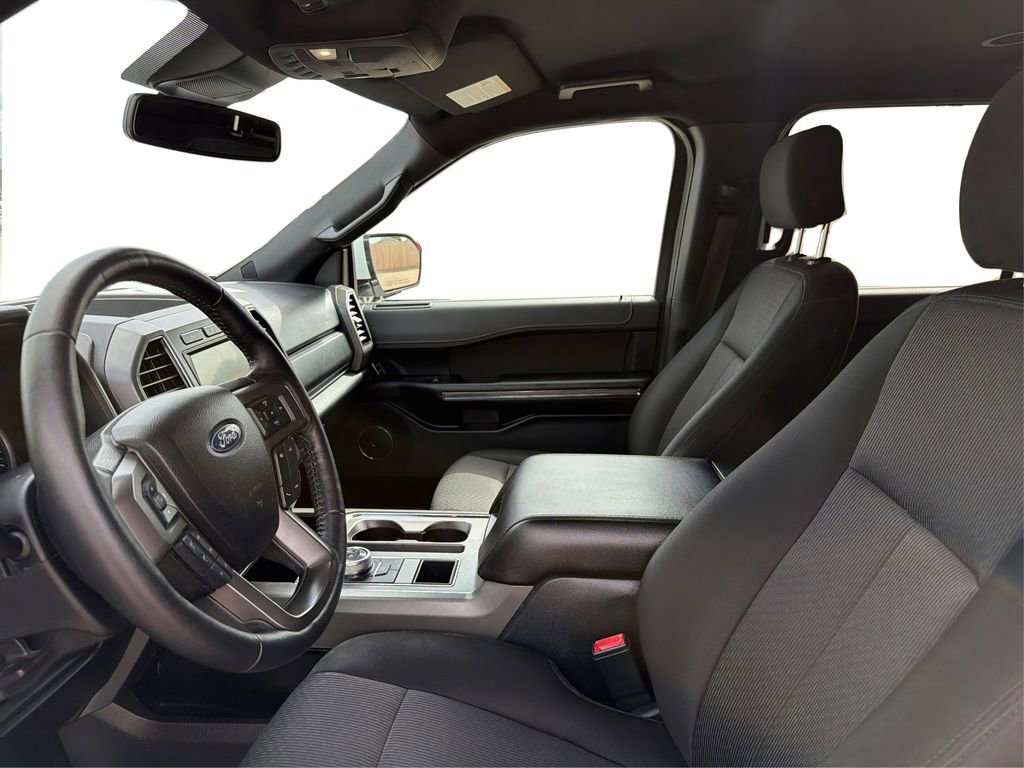 Used 2020 Ford Expedition XLT image 10
