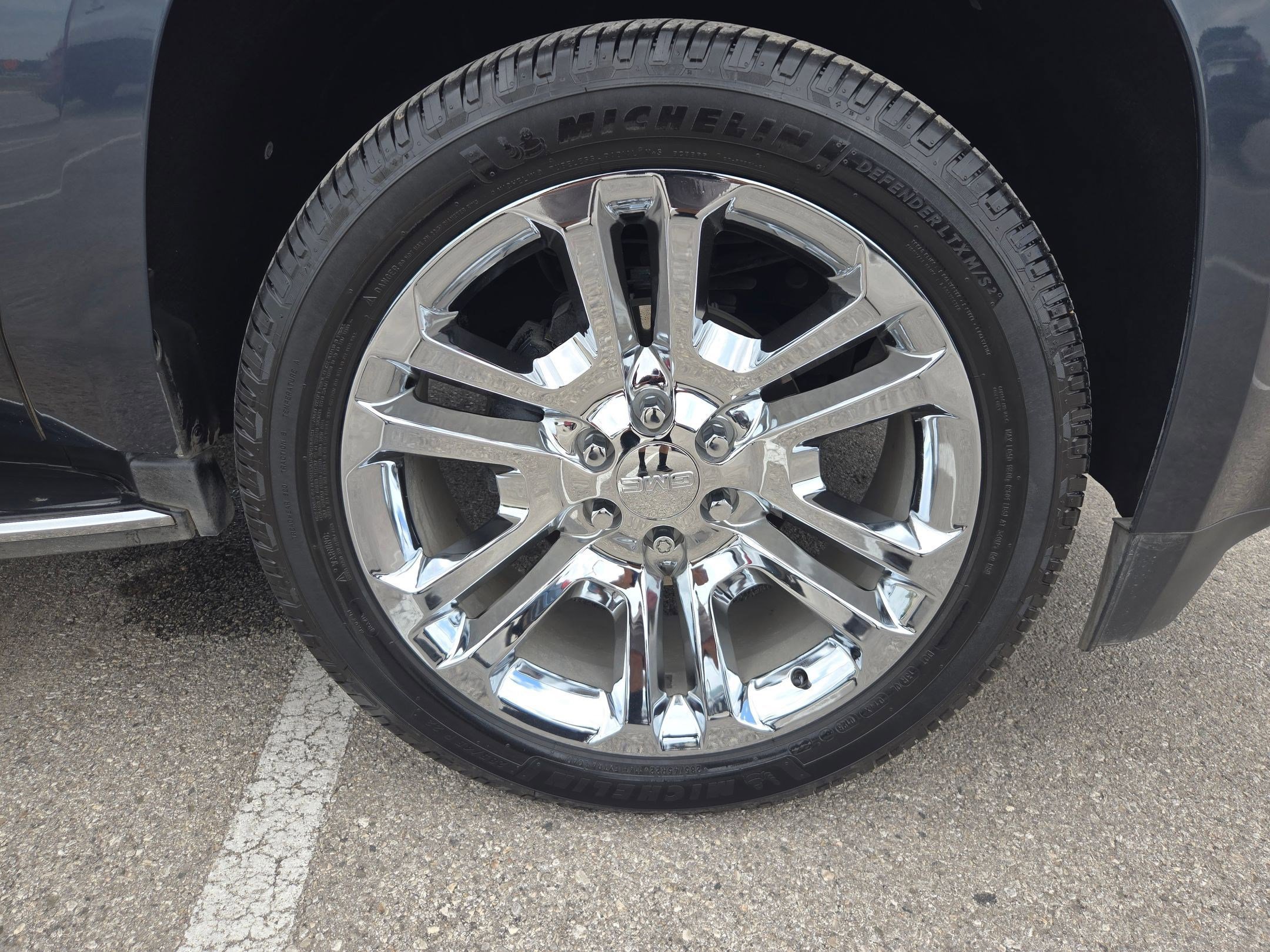 Certified 2020 GMC Yukon SLT w/ Premium Edition RWD image 29