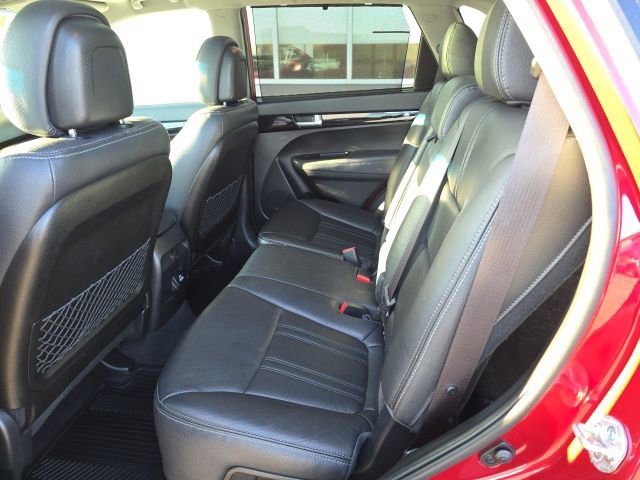 Used 2015 Kia Sorento SX image 13