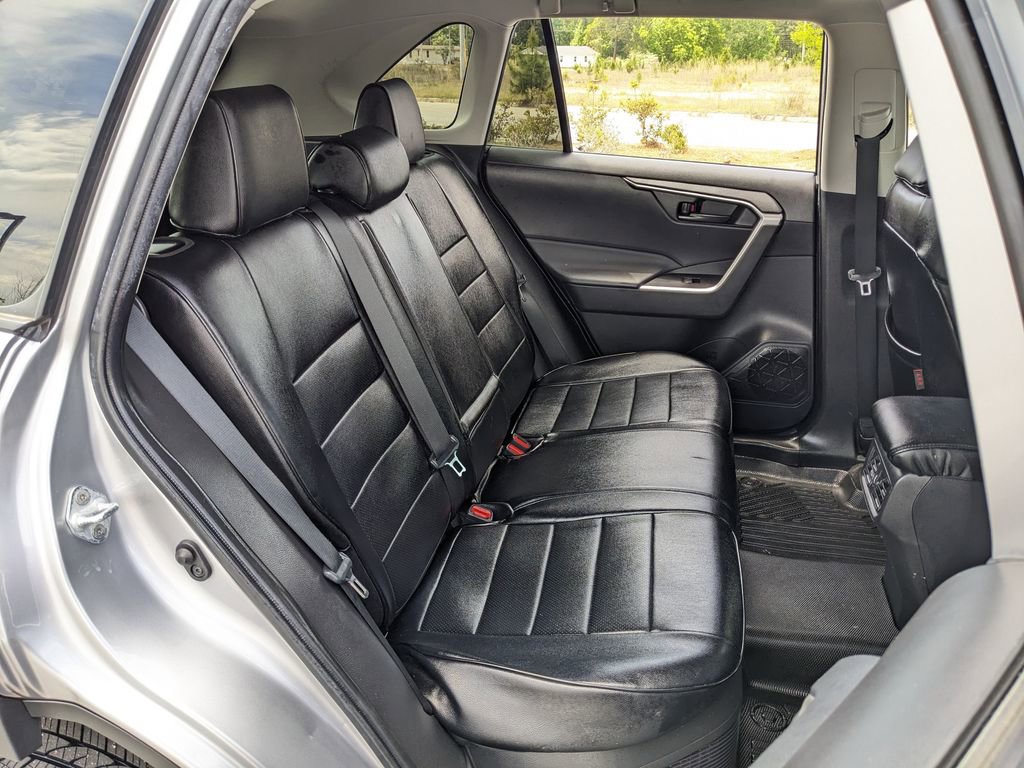 Used 2024 Toyota RAV4 LE AWD/4WD image 40