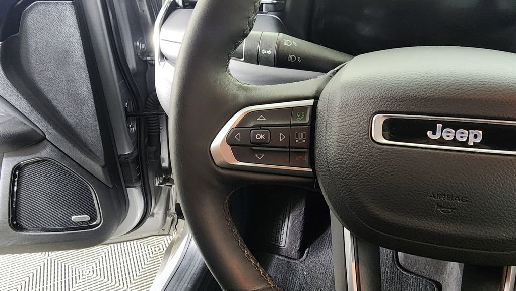 Used 2023 Jeep Compass High Altitude image 18