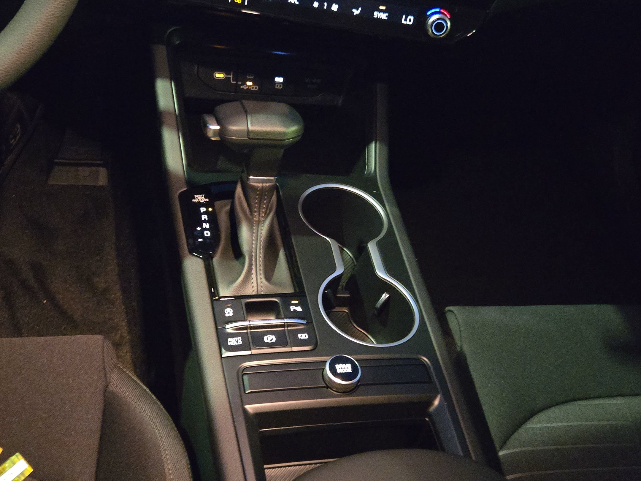 New 2026 Kia K5 LXS FWD image 24