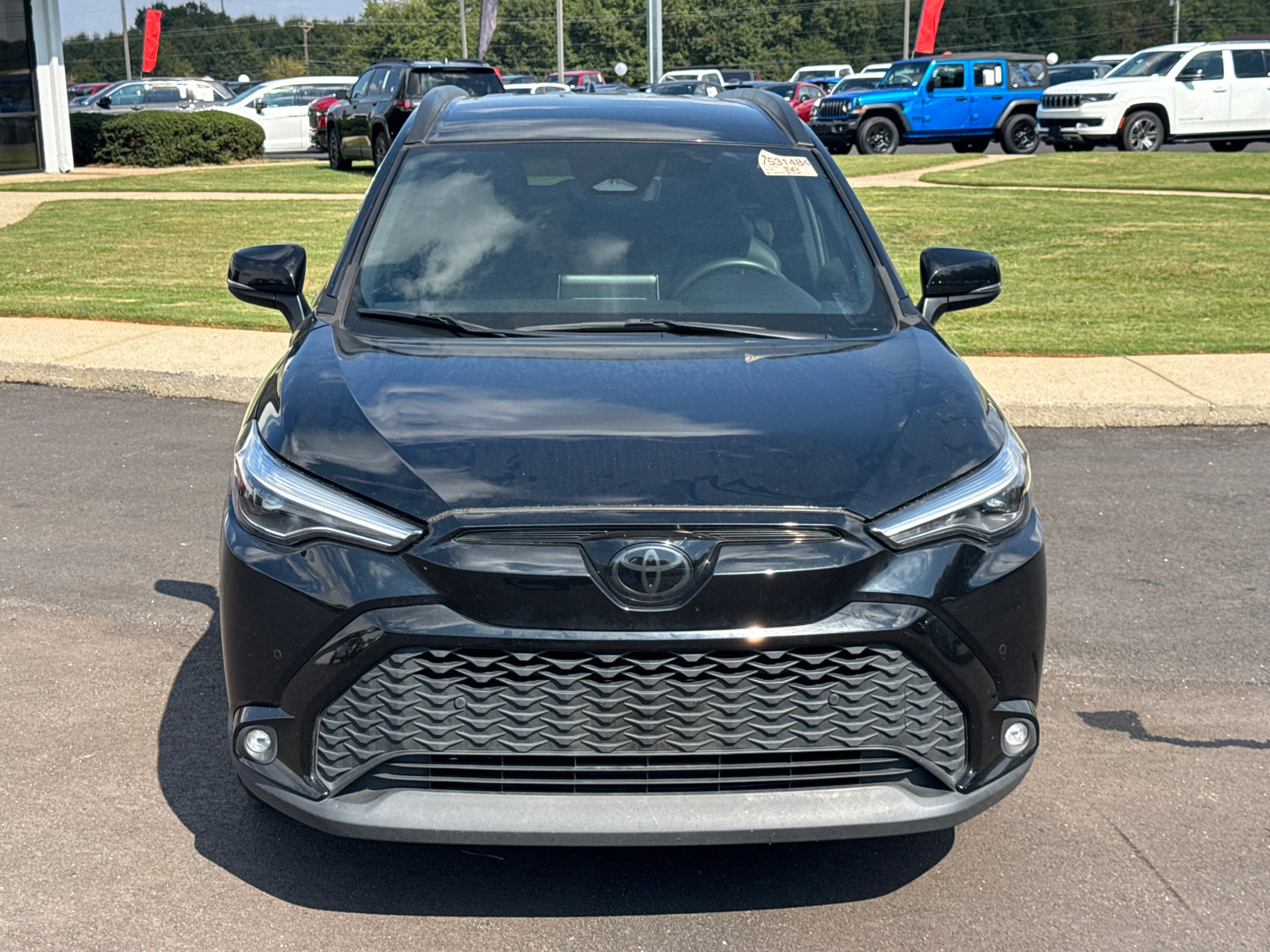 Used 2024 Toyota Corolla Cross AWD Hybrid image 2