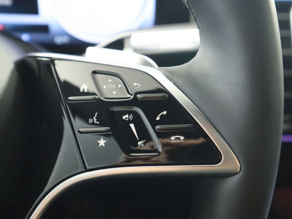 New 2026 Mercedes-Benz S 580 4MATIC Sedan image 13