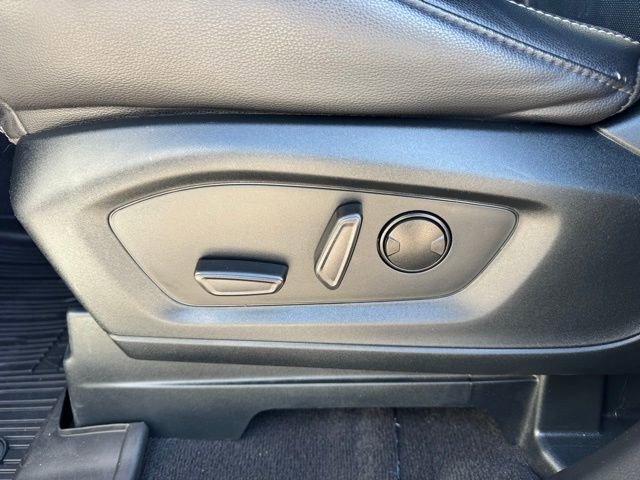 Used 2023 Ford Explorer ST w/ Equipment Group 401A AWD/4WD image 10
