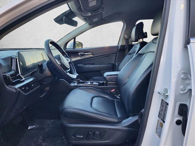 Used 2024 Kia Sportage EX FWD image 15