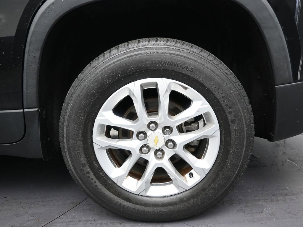 Used 2019 Chevrolet Traverse LS image 10