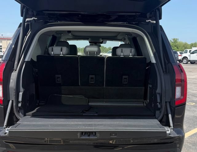 Used 2025 Ford Expedition Active AWD/4WD image 11