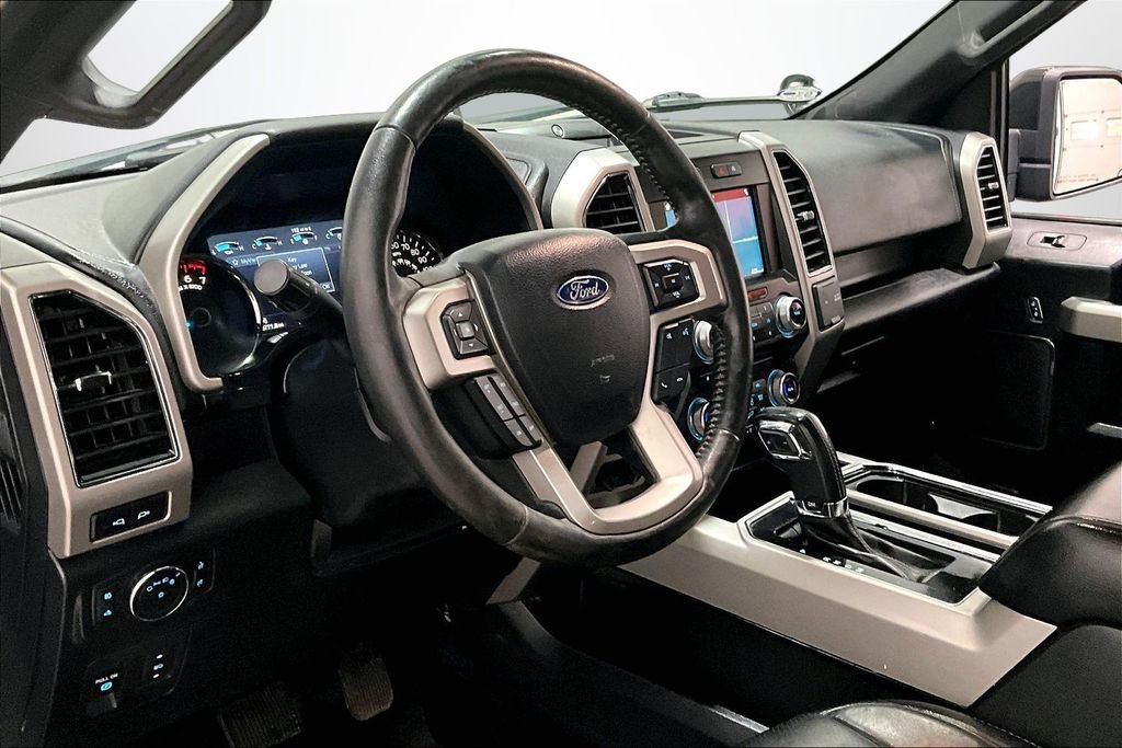 Used 2018 Ford F150 Lariat w/ Equipment Group 502A Luxury image 18
