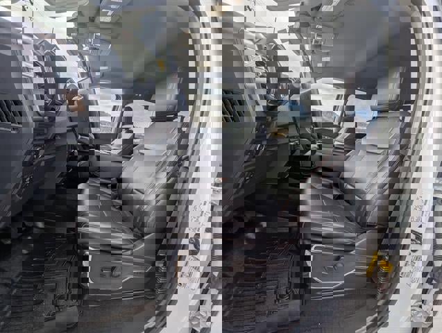 Used 2022 Ford F150 Lariat w/ Equipment Group 501A Mid image 23