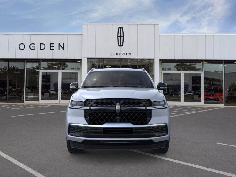 New 2025 Lincoln Navigator Reserve w/ Jet Appearance Package image 6